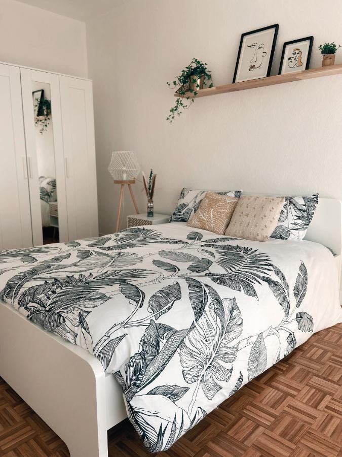 Confort & Elegance En Ville Avec Parking Gratuit Le Mans Bagian luar foto