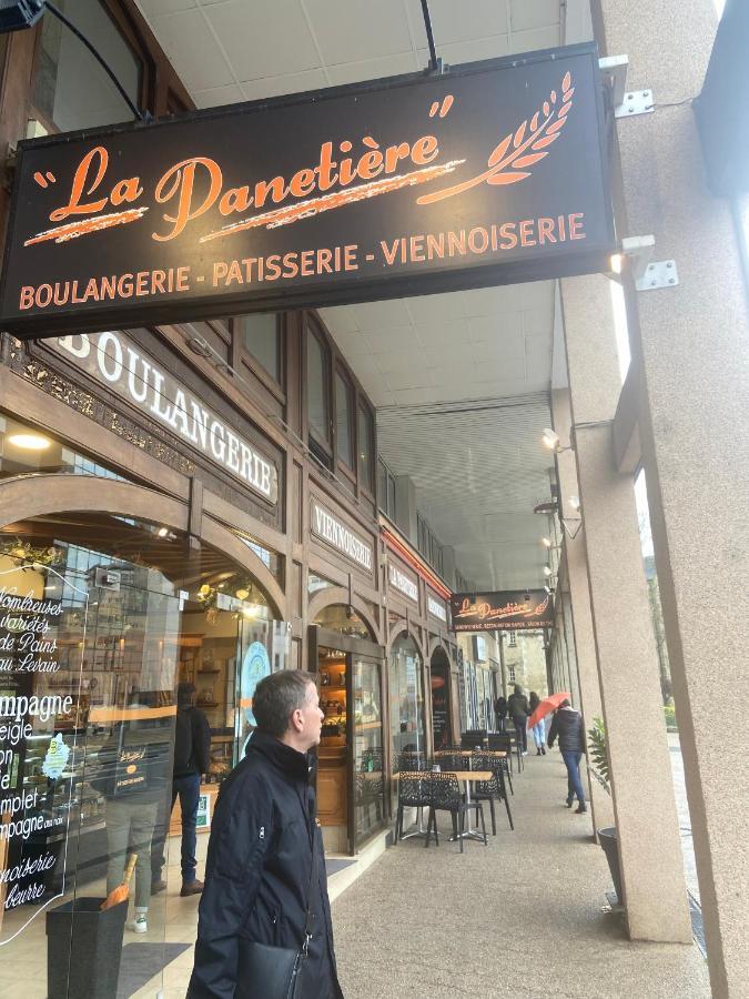 Confort & Elegance En Ville Avec Parking Gratuit Le Mans Bagian luar foto