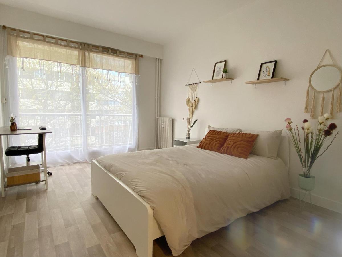 Confort & Elegance En Ville Avec Parking Gratuit Le Mans Bagian luar foto